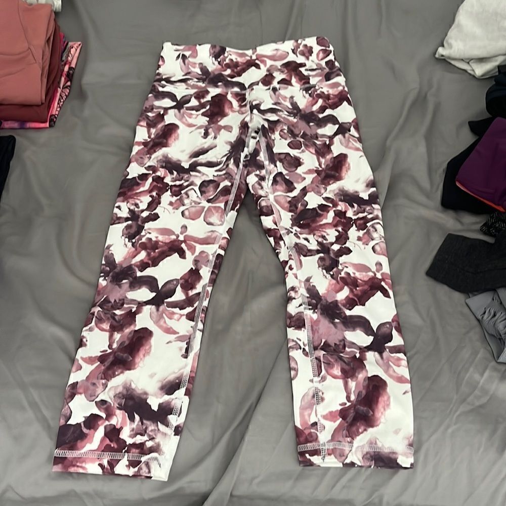 Balance Collection floral pattern leggings sz S